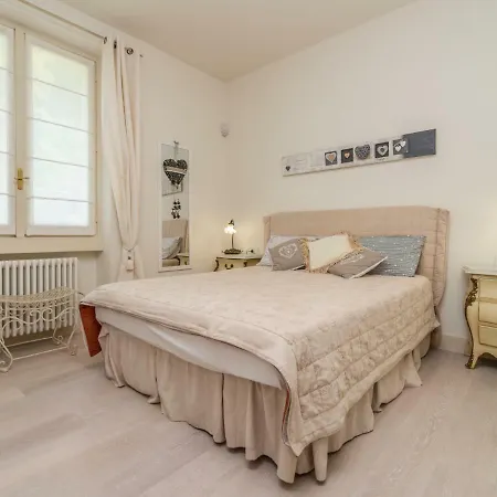 Maison Blanche Bed & Breakfast Dervio